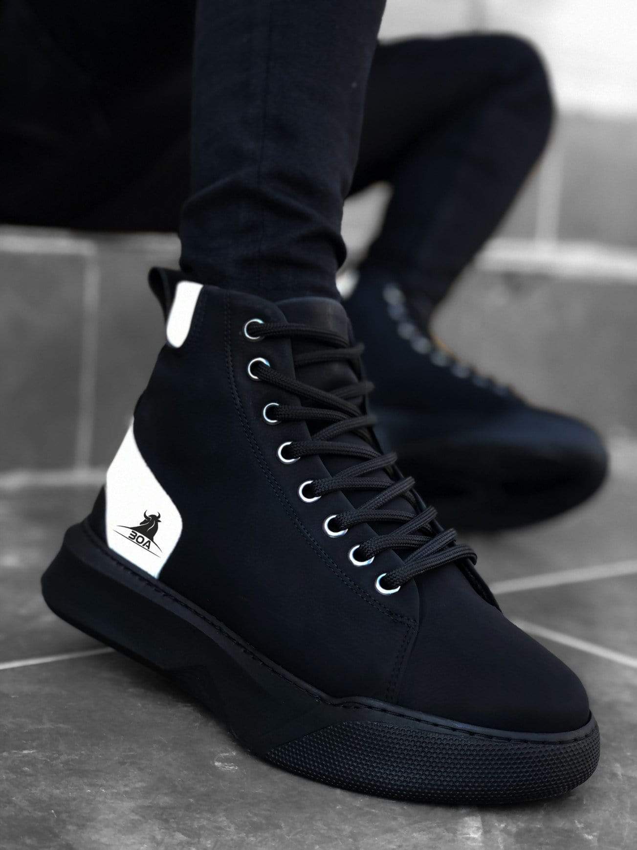 Lace-Up Urban Sneakerboots - Manchinni®