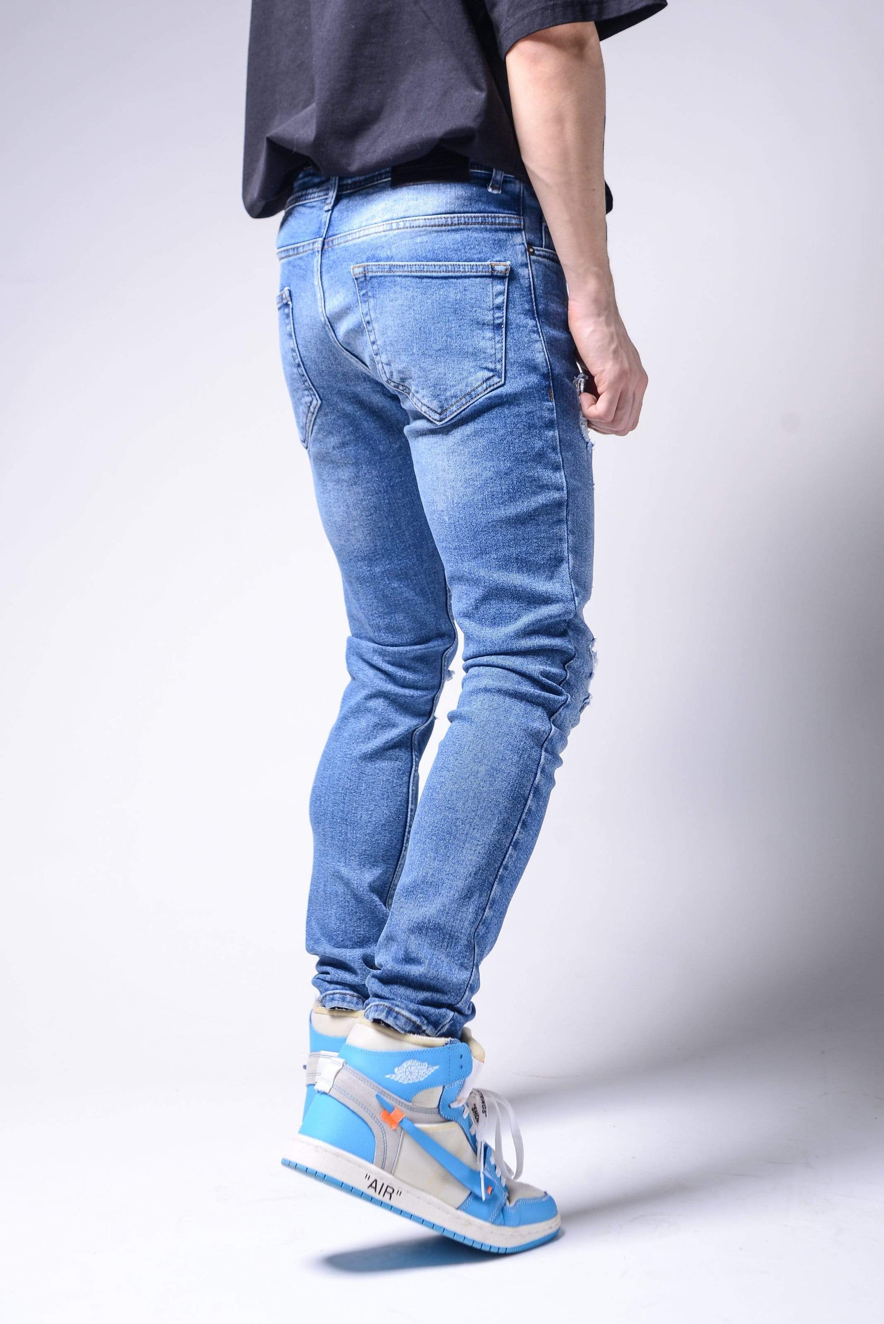 Light Blue Jeans - Manchinni®