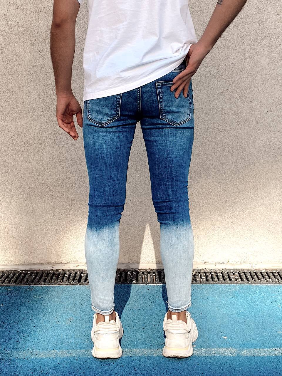 Premium Modern Ripped Jeans